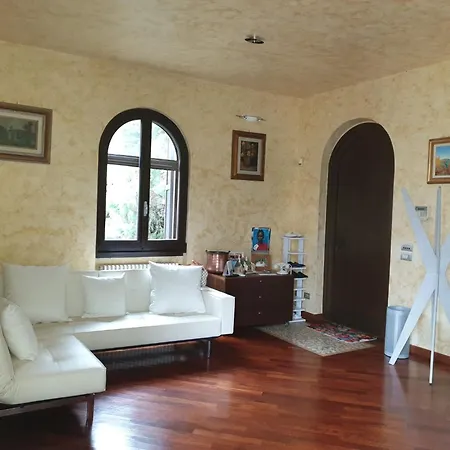 Villa House *